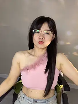 xiaowang0523 online show from 03-22-25, 06:11