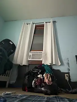 Snapshot of sluttypumpkin chatting on 09-21-25, 07:32 sluttypumpkin online show from 09-21-25, 07:32