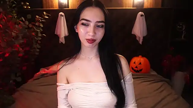 WildKittenX  online show from 10-30-25, 06:48