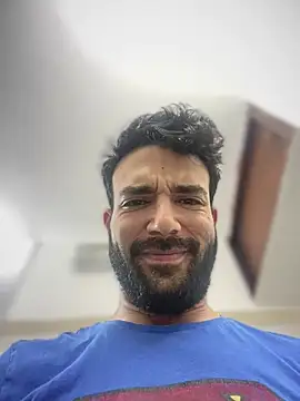 YJeromZCoxk online show from 03-11-25, 09:34