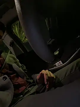 YJeromZCoxk online show from 03-18-25, 12:27