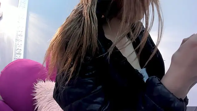 Bonniie 22 online show from 02-10-26, 07:51