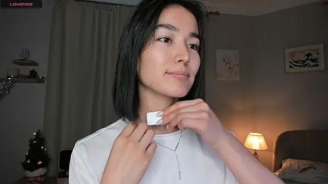 RanelDiva online show from 12-18-25, 08:53