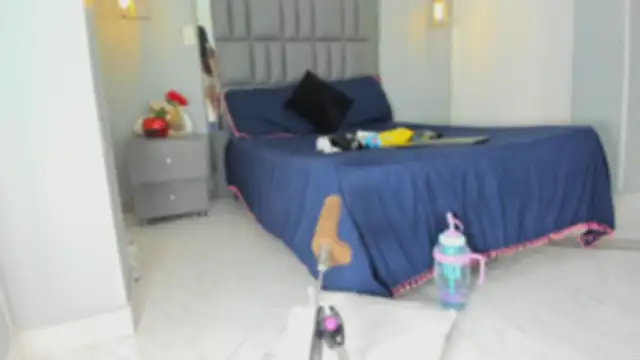 Sienna miller 27 online show from 10-10-25, 11:20