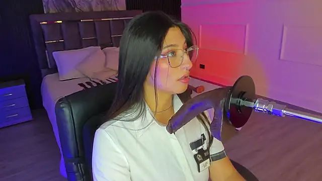 Snapshot of Gabrielakassi chatting on 02-12-26, 12:33 Gabrielakassi online show from 02-12-26, 12:33