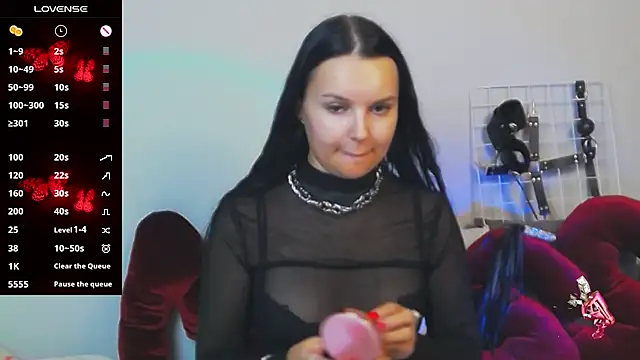 Snapshot of Miss_Vic chatting on 10-14-25, 03:46 Miss Vic online show from 10-14-25, 03:46