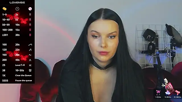 Snapshot of Miss_Vic chatting on 11-19-25, 03:12 Miss Vic online show from 11-19-25, 03:12