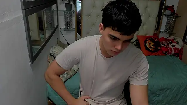 heiker  online show from 11-17-25, 02:28