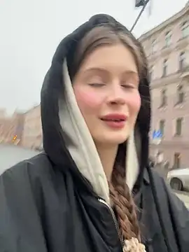 Snapshot of melicious_ chatting on 03-06-25, 12:52 melicious online show from 03-06-25, 12:52