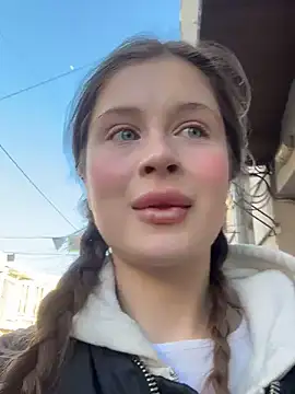 Snapshot of melicious_ chatting on 03-07-25, 01:07 melicious online show from 03-07-25, 01:07