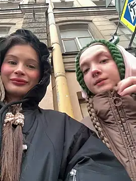 Snapshot of melicious_ chatting on 03-15-25, 03:37 melicious online show from 03-15-25, 03:37