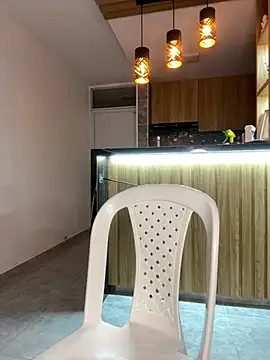 Snapshot of allison_wen chatting on 03-08-25, 12:22 allison wen online show from 03-08-25, 12:22