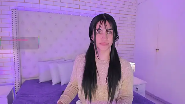 Emilly wilson  online show from 10-21-25, 01:34