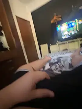 Snapshot of Mpampi chatting on 10-19-25, 07:53 Mpampi online show from 10-19-25, 07:53