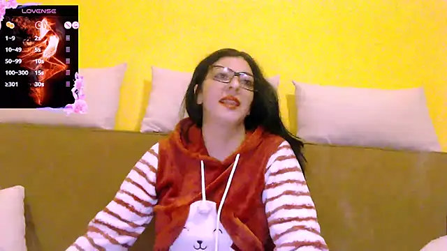 Alina eve online show from 10-02-25, 02:24