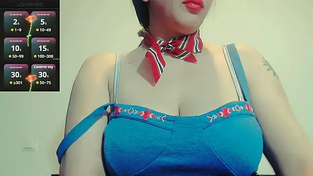 Snapshot of Alina_eve chatting on 03-06-26, 05:31 Alina eve online show from 03-06-26, 05:31