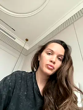 Beverly Hilll online show from 10-26-25, 12:11