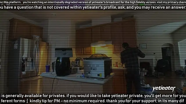 Snapshot of yetieater chatting on 01-10-25, 05:02 yetieater online show from 01-10-25, 05:02