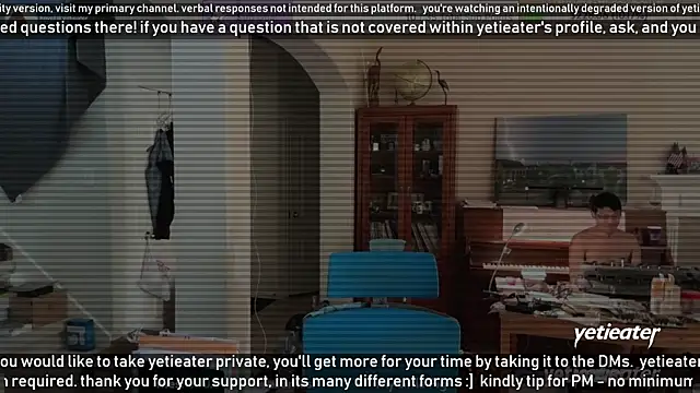 Snapshot of yetieater chatting on 01-31-25, 10:31 yetieater online show from 01-31-25, 10:31