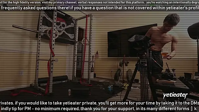 Snapshot of yetieater chatting on 02-12-25, 11:30 yetieater online show from 02-12-25, 11:30