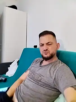 Snapshot of iurinicola chatting on 03-01-26, 09:39 iurinicola online show from 03-01-26, 09:39