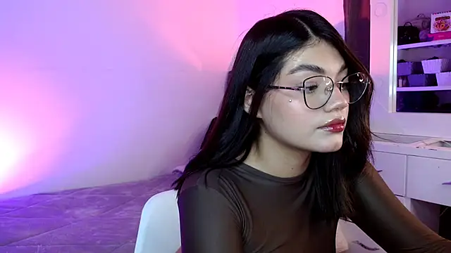  Camilaaa  online show from 10-16-25, 03:07