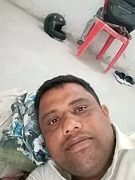 Snapshot of Ravi_chamar chatting on 11-20-25, 07:41 Ravi chamar online show from 11-20-25, 07:41