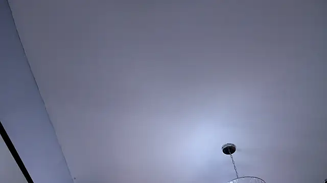 Snapshot of Melissa_23_ chatting on 10-31-25, 12:28 Melissa 23 online show from 10-31-25, 12:28