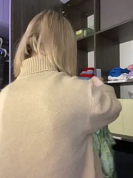 amorearte m online show from 03-12-25, 03:57