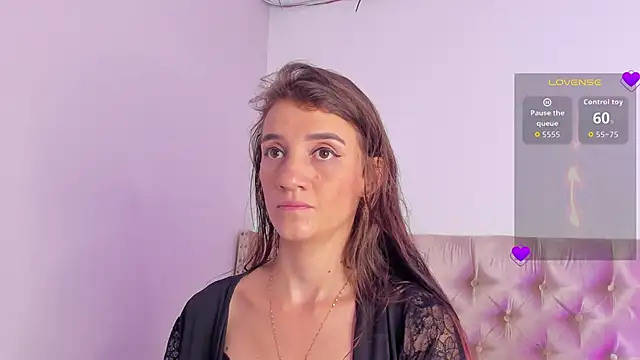 ArianaaGrace online show from 01-08-26, 07:38