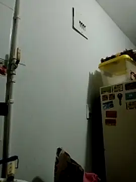 Ehilyn online show from 11-23-25, 02:33