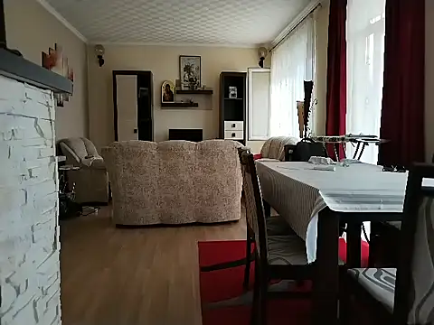 Snapshot of Snajperbaba chatting on 10-18-25, 08:15 Snajperbaba online show from 10-18-25, 08:15