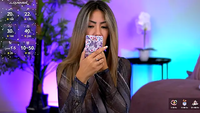 SophiaPotts online show from 10-10-25, 03:27