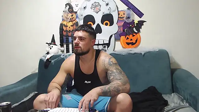 Tiberius hunk online show from 11-02-25, 08:00