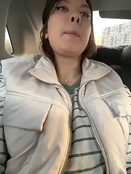 HannaJohnson online show from 11-17-25, 05:46