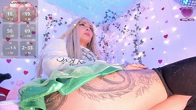 Snapshot of elizabeth_jiing chatting on 03-17-25, 11:00 elizabeth jiing online show from 03-17-25, 11:00