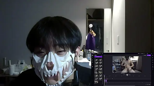 Snapshot of sdamvo2 chatting on 11-04-25, 11:42 sdamvo2 online show from 11-04-25, 11:42