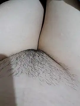 Snapshot of yakot7 chatting on 10-27-25, 11:31 yakot7 online show from 10-27-25, 11:31