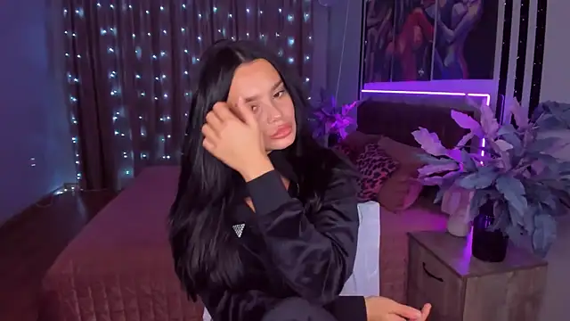 DanaSincere online show from 03-05-25, 06:44