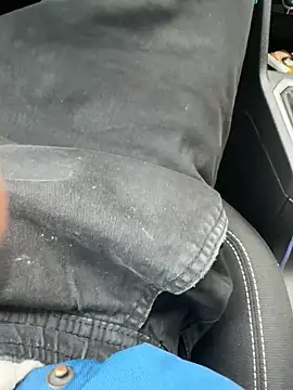 Snapshot of bliznasxki chatting on 11-11-25, 09:09 bliznasxki online show from 11-11-25, 09:09