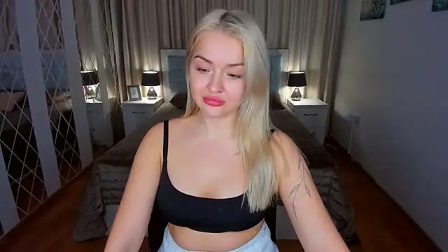 EvaGoddes online show from 02-27-26, 07:08