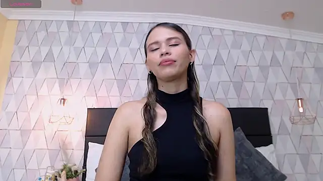 LiliJensen online show from 10-06-25, 07:55