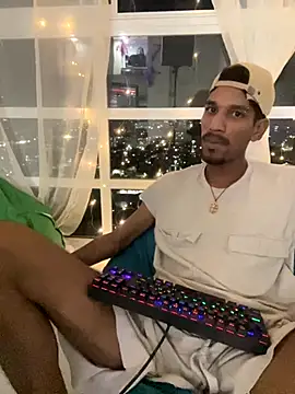 Miguel bigcock online show from 10-28-25, 11:29