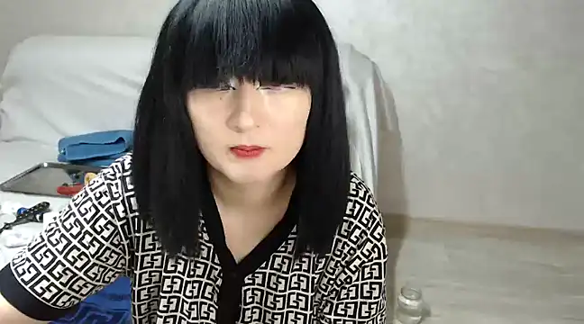 Snapshot of Sweet_Yoon chatting on 12-07-24, 02:24 Sweet Yoon online show from 12-07-24, 02:24