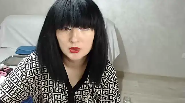 Snapshot of Sweet_Yoon chatting on 12-08-24, 06:28 Sweet Yoon online show from 12-08-24, 06:28