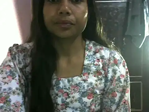 Snapshot of mayra89 chatting on 03-07-25, 03:28 mayra89 online show from 03-07-25, 03:28