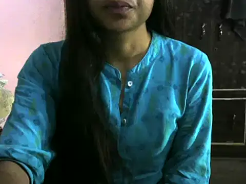 Snapshot of mayra89 chatting on 03-08-25, 11:37 mayra89 online show from 03-08-25, 11:37