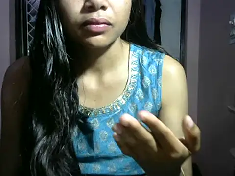 Snapshot of mayra89 chatting on 03-22-25, 11:20 mayra89 online show from 03-22-25, 11:20