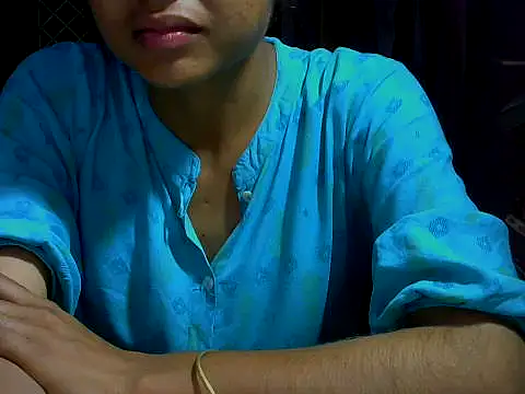 Snapshot of mayra89 chatting on 09-12-25, 03:23 mayra89 online show from 09-12-25, 03:23