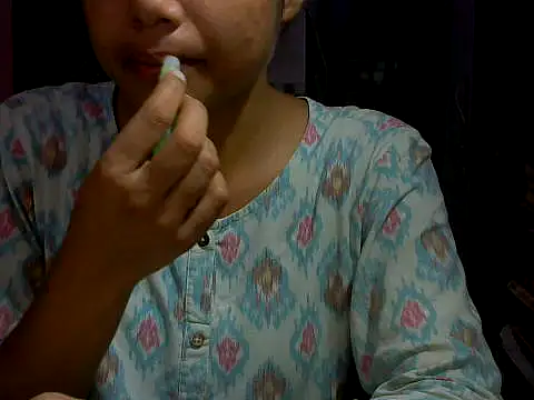 Snapshot of mayra89 chatting on 09-18-25, 02:30 mayra89 online show from 09-18-25, 02:30